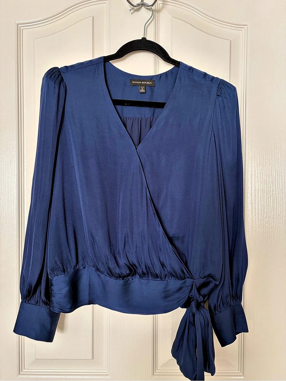 Banana Republic Wrap Blouse in Blue Size Petite Medium